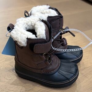 BNWT London Fog Snow Boots Size 5